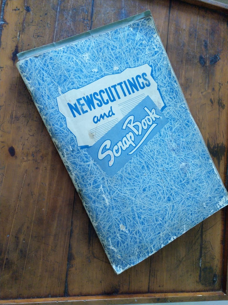 SCRAPBOOKS